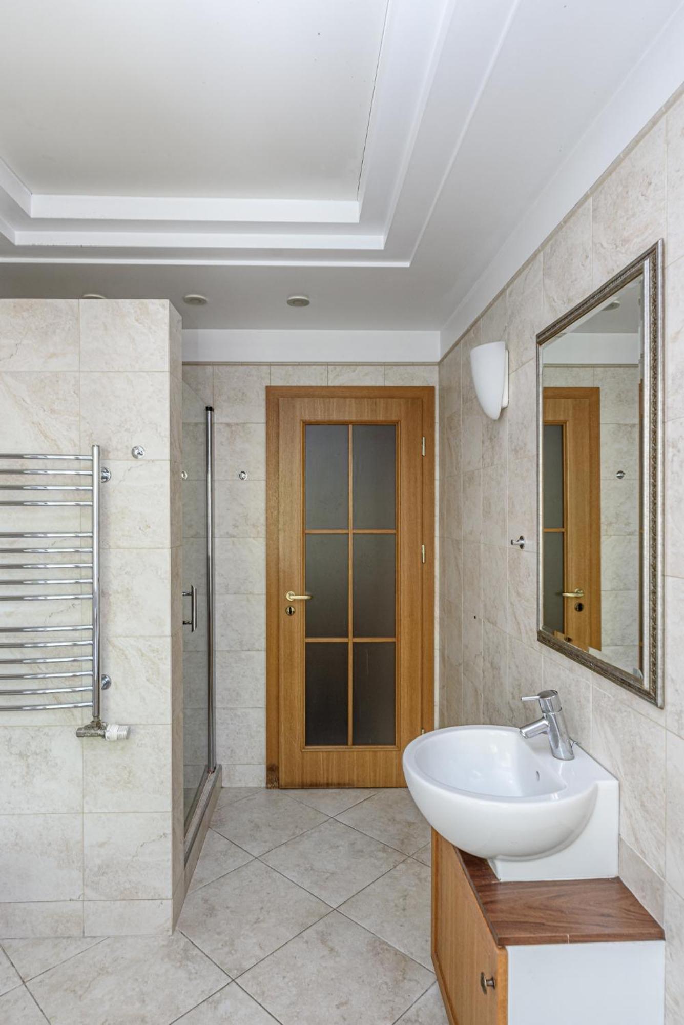 Jacuzzi Apartments X Free Parking X Self Check-In 24X7 By H&H Vilna Exterior foto